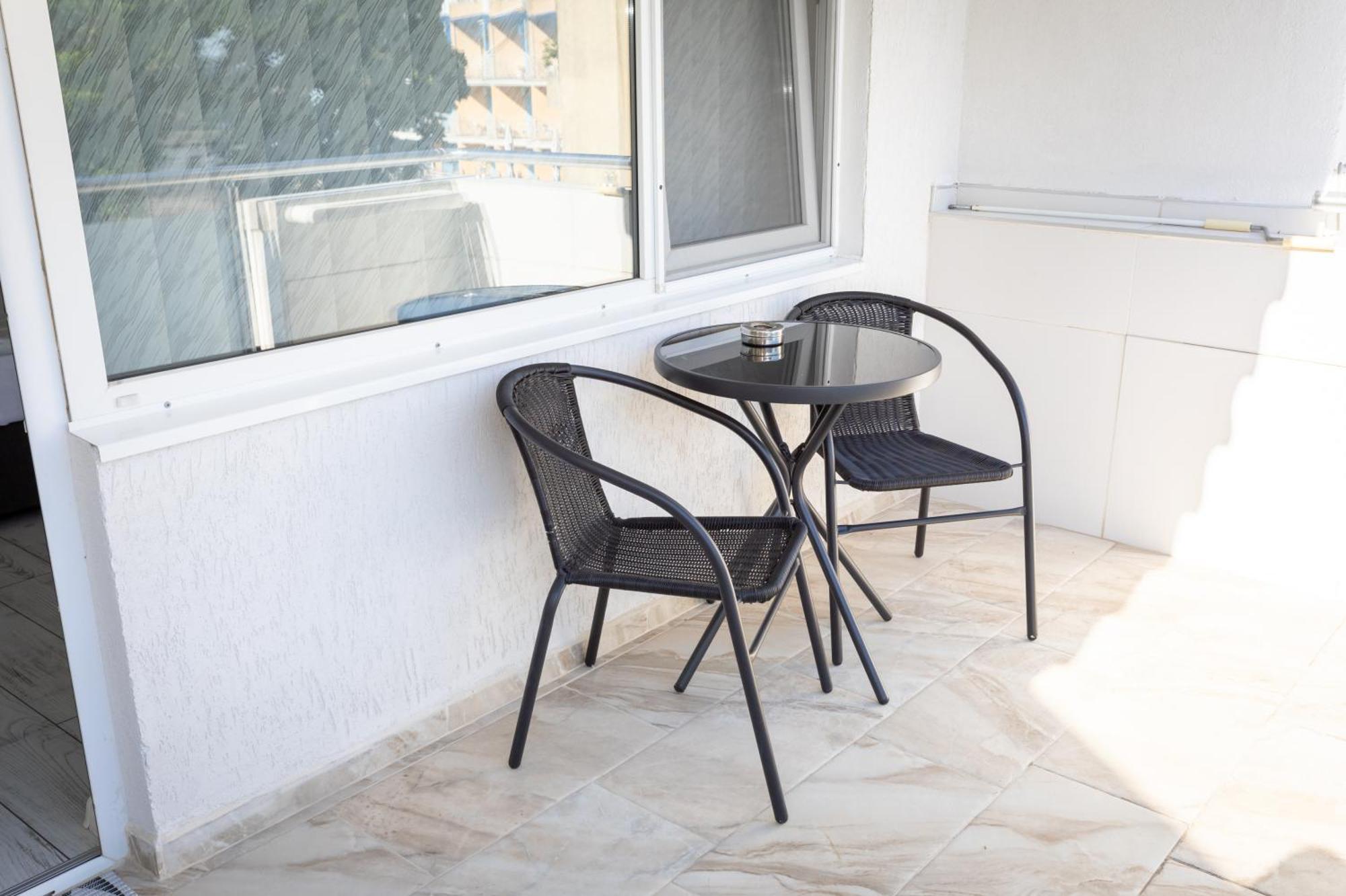 Guest House Desi - Къща За Гости Деси Baltsjik Eksteriør bilde