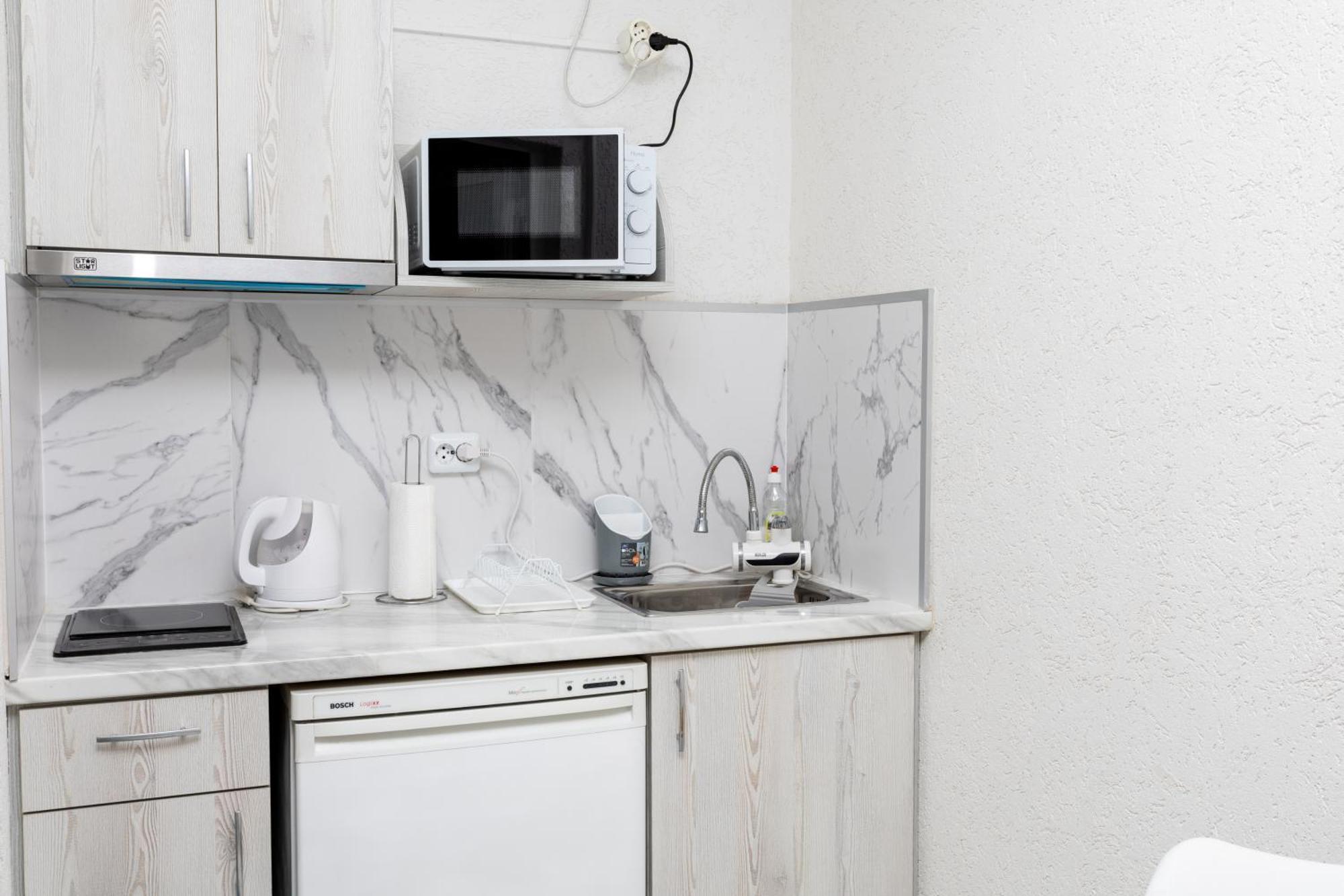 Guest House Desi - Къща За Гости Деси Baltsjik Eksteriør bilde