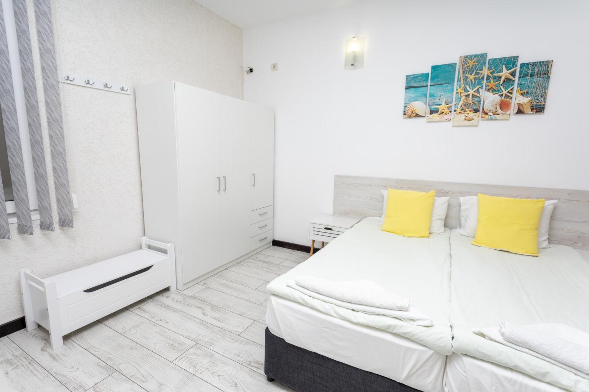 Guest House Desi - Къща За Гости Деси Baltsjik Eksteriør bilde
